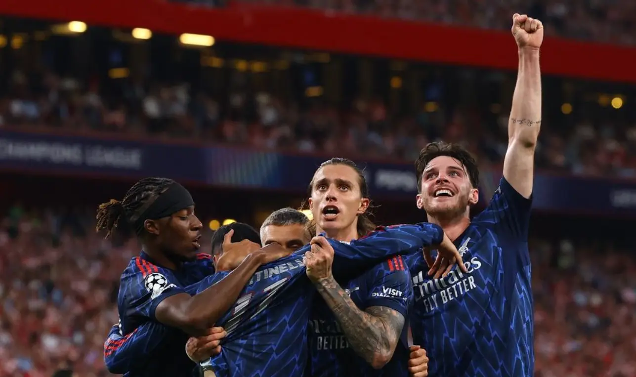 是神换人, 马杜埃凯的 是神换人, 马杜埃凯的